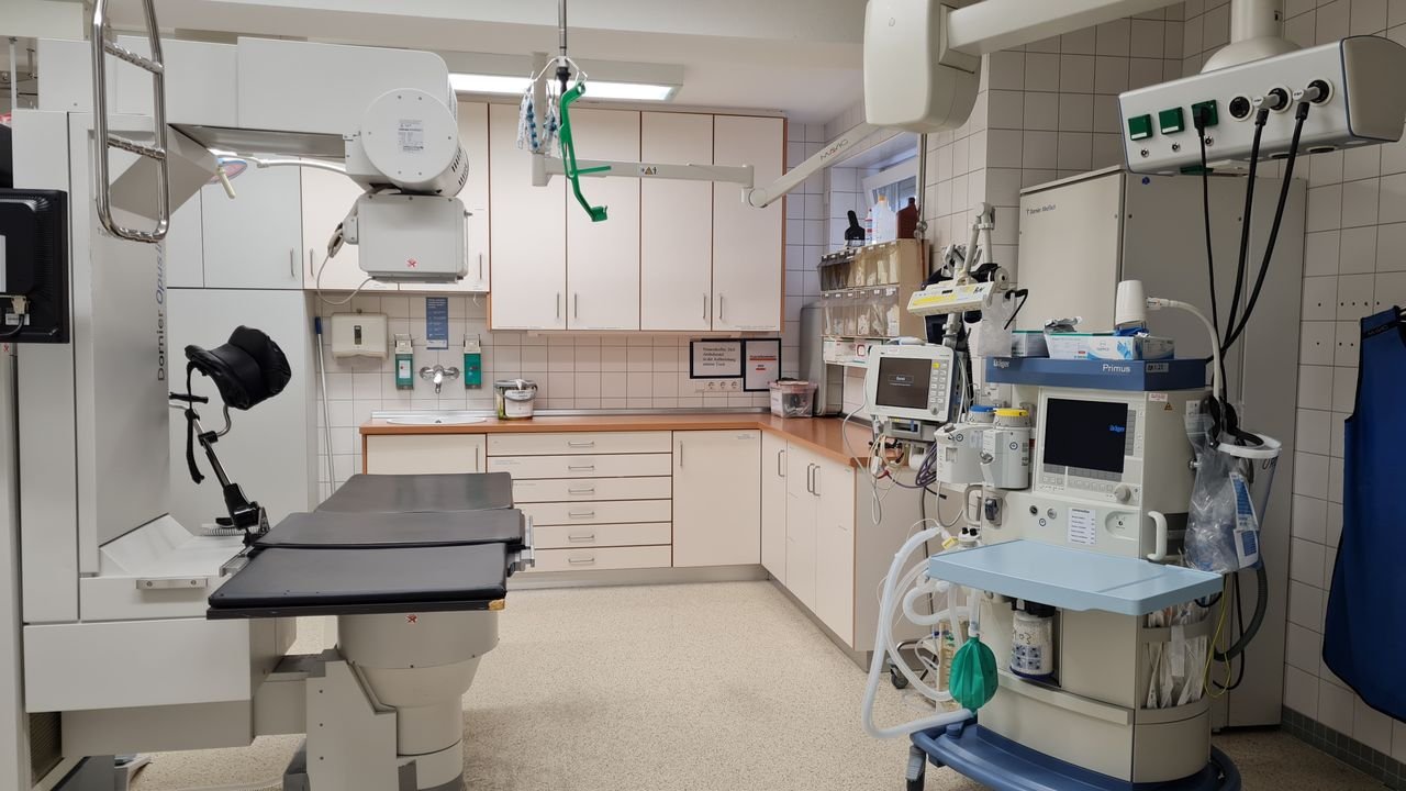Room In Hospital 11722768